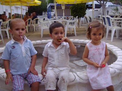 LOS PRIMOS CURRO Y DIEGO HAN ESTADO DE VACACIONES EN GRAN CANARIA, HEMOS ESTADO CON ELLOS Y CON VICENTE